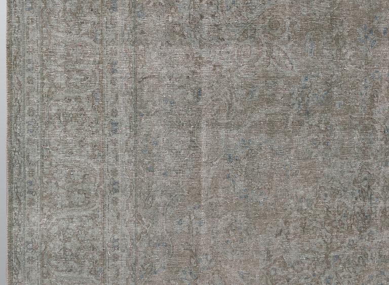 Matta, Orientalisk, ca 385 x 288 cm.