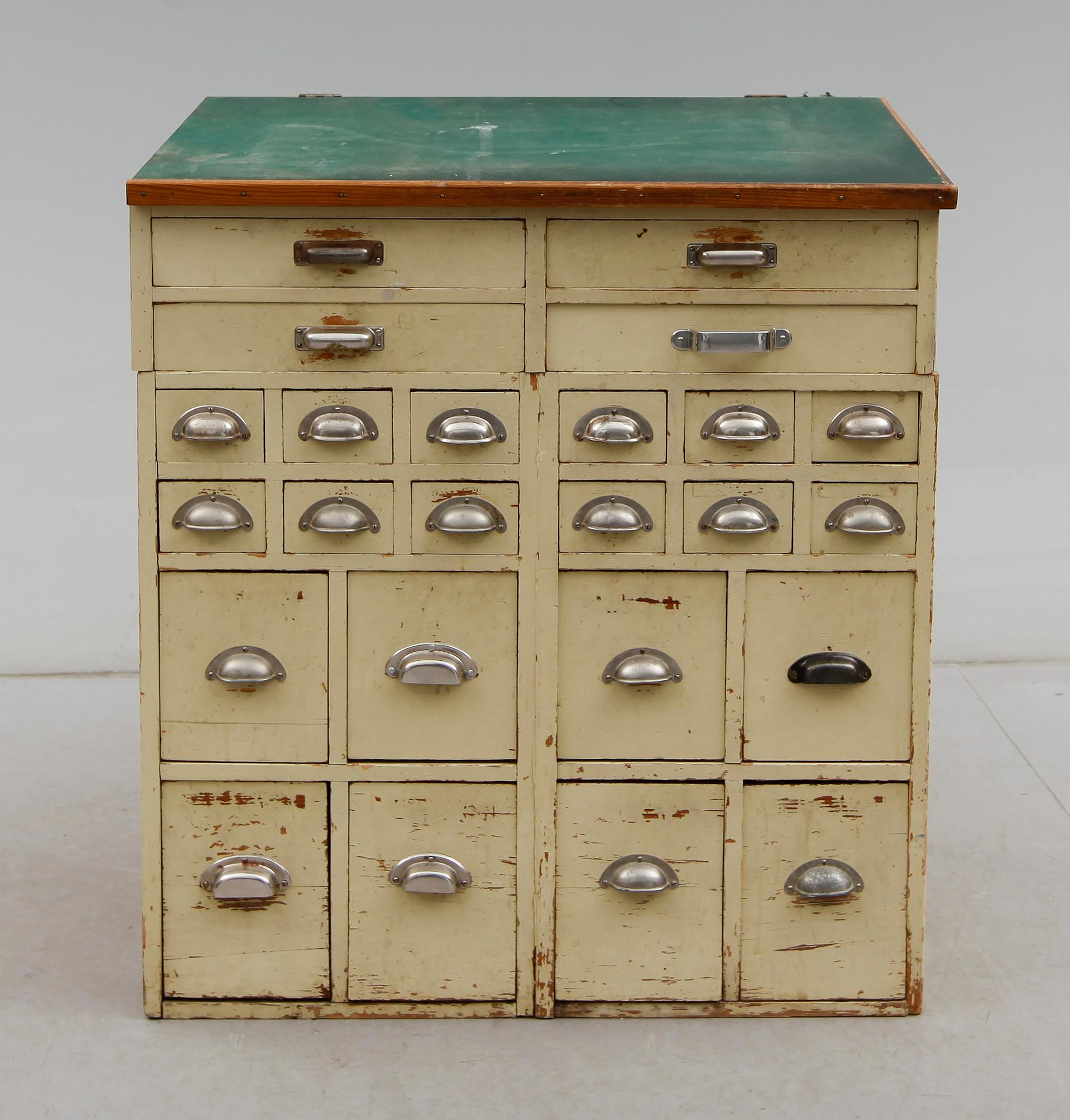 KÖPMANSDISK, 1900-talets första hälft.