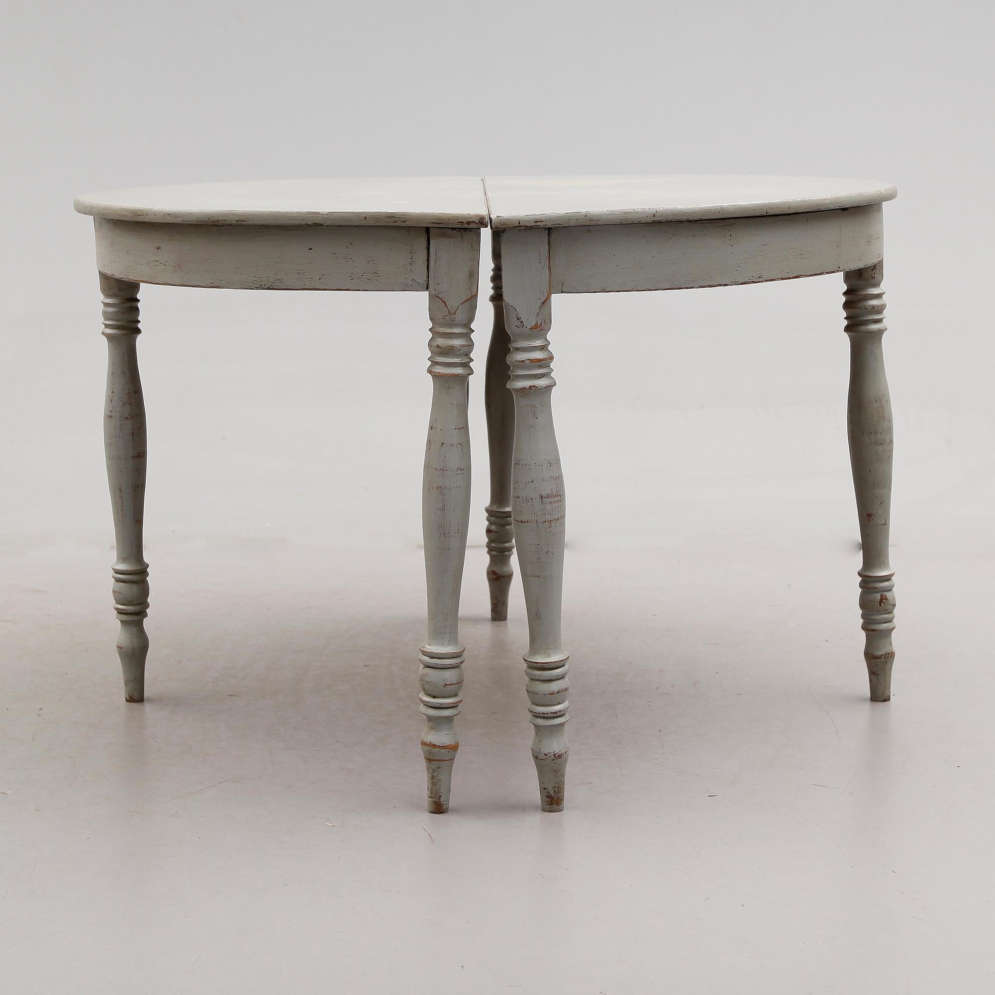 VÄGGBORD, 1 par, 1800-talets mitt.