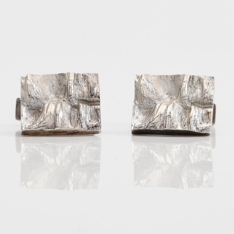 MANSCHETTKNAPPAR, 1 par, sterlingsilver, Sirokoru, Finland 1975.