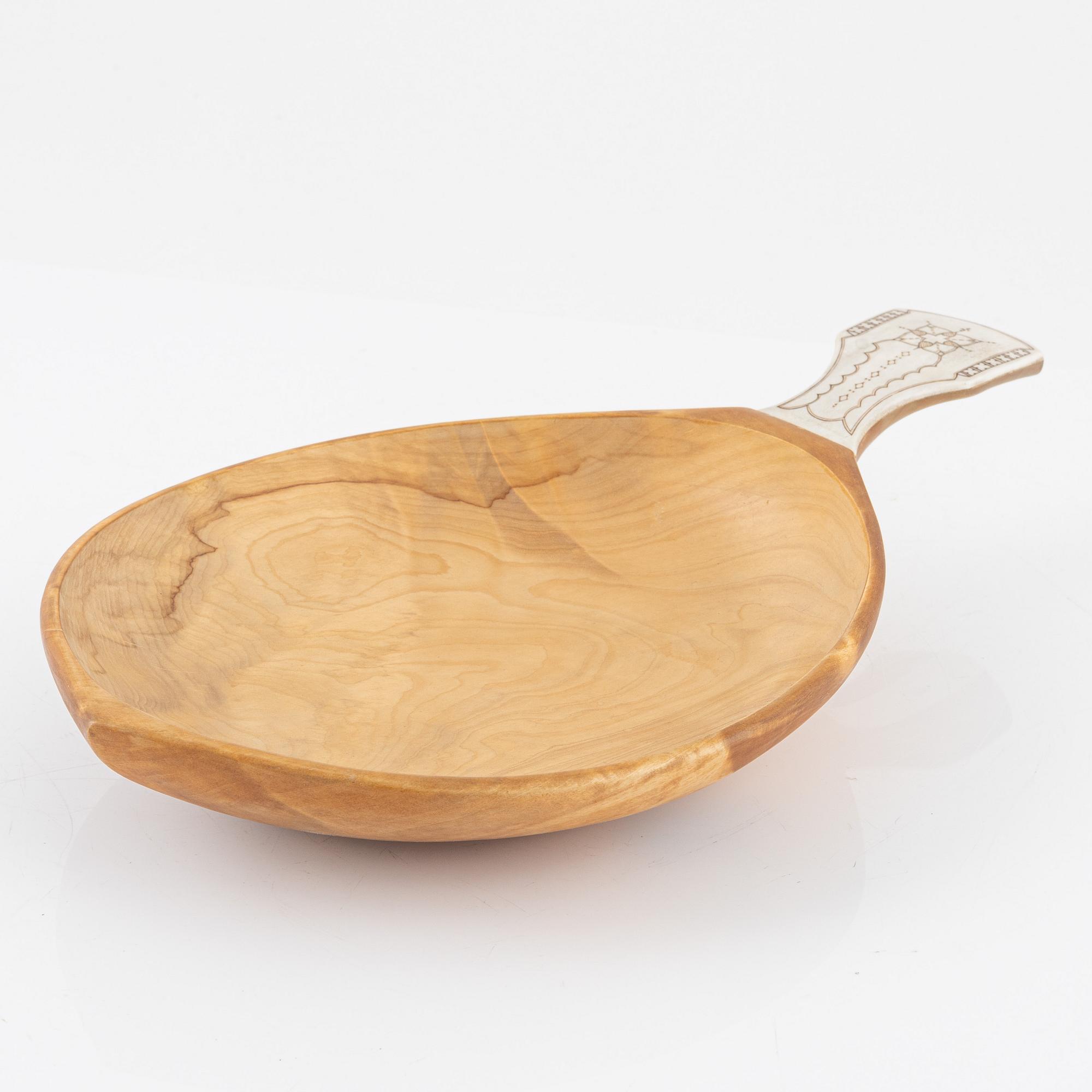 Lars Levi Sunna, a birch bowl, signed.