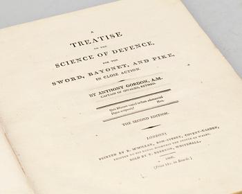 BOK, "A Treatise on the Science of Defence for the Sword, Bayonet an Pike in close action" av Gordron Anthony, andra uppl, London 1806.