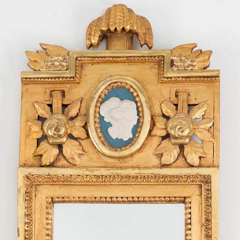 SPEGEL, gustaviansk stil, 1900-talets första hälft.