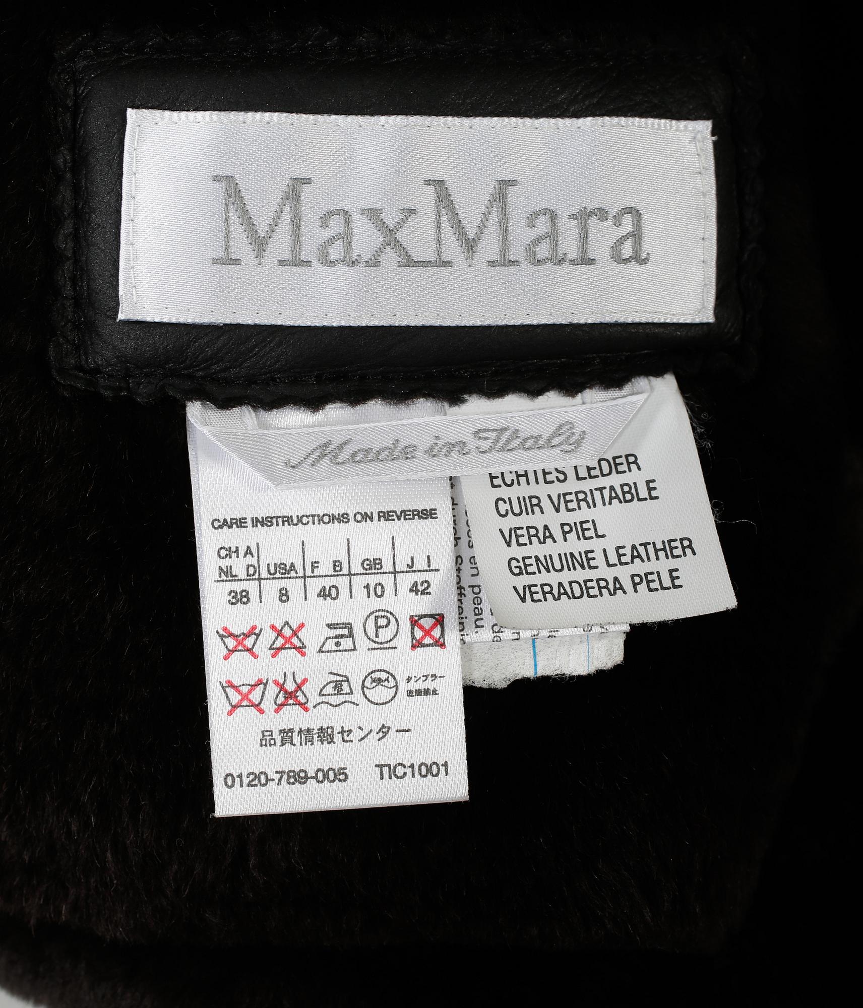 JACKA, Max Mara.