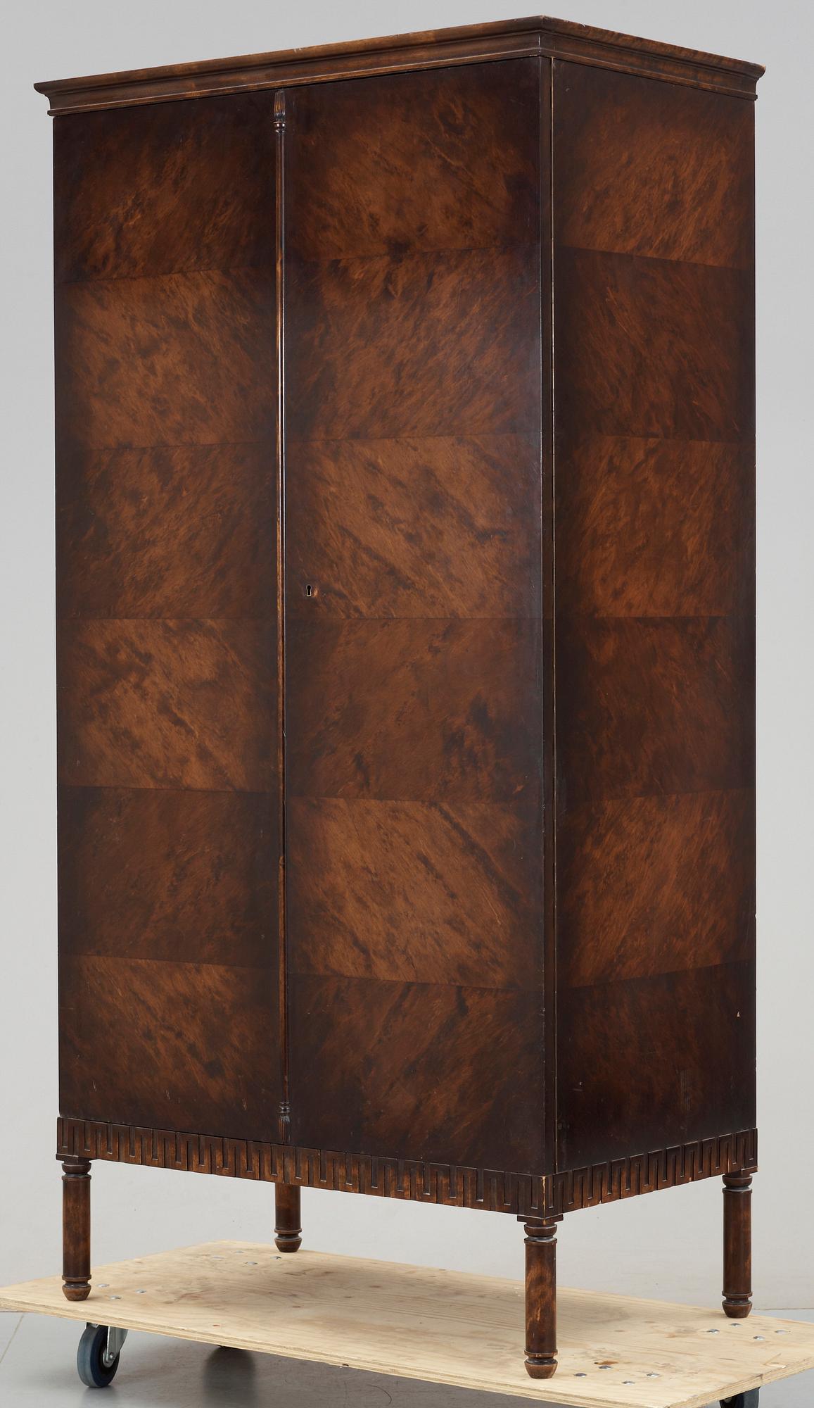 KLÄDSKÅP, "Coolidge", Axel Einar Hjort, Nordiska Kompaniet, 1927-30.
