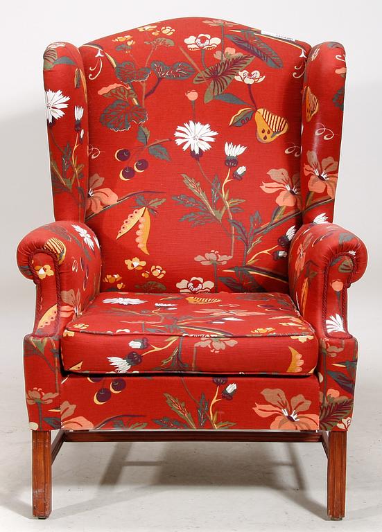 FÅTÖLJ, av Svenskt Tenntyp.