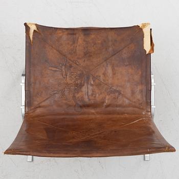 Poul Kjaerholm, a pair of brown leather "PK-22" chairs, edition E Kold Christensen.