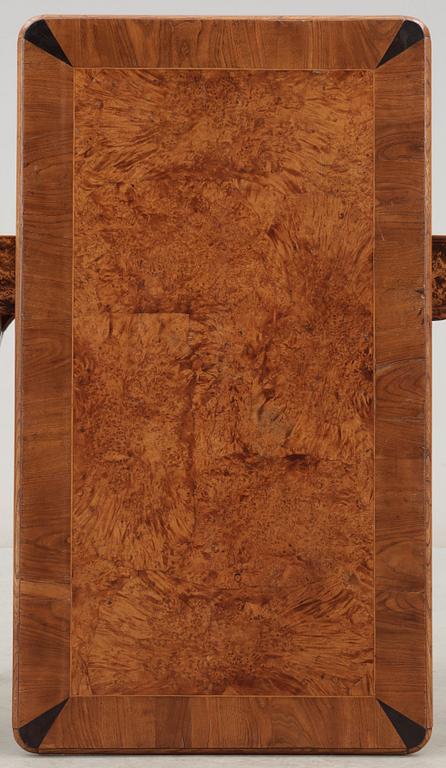 SPELBORD, av Jacob Sjölin (mästare i Köping och Kungsör 1767-1785). Rokoko.
