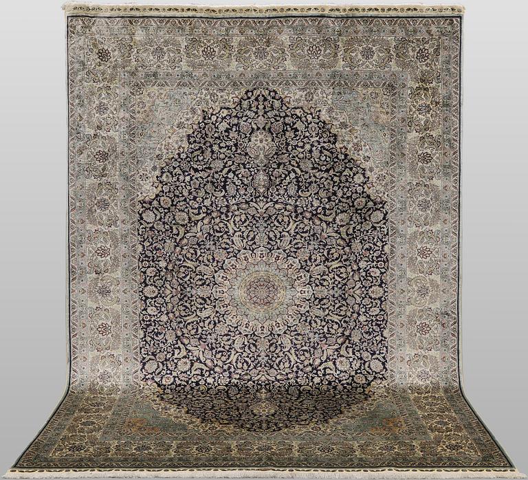 Rug, Oriental silk, 275 x 185 cm.