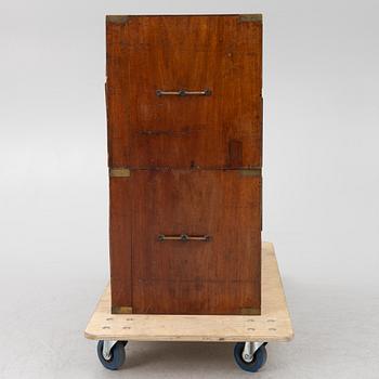 Chest of drawers, England, 19th century.