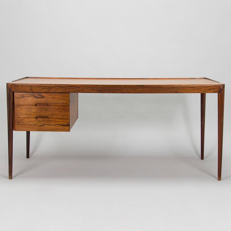 Severin Hansen, skrivbord, modell 66, Haslev Møbelfabrik, Danmark, 1900-talets mitt.
