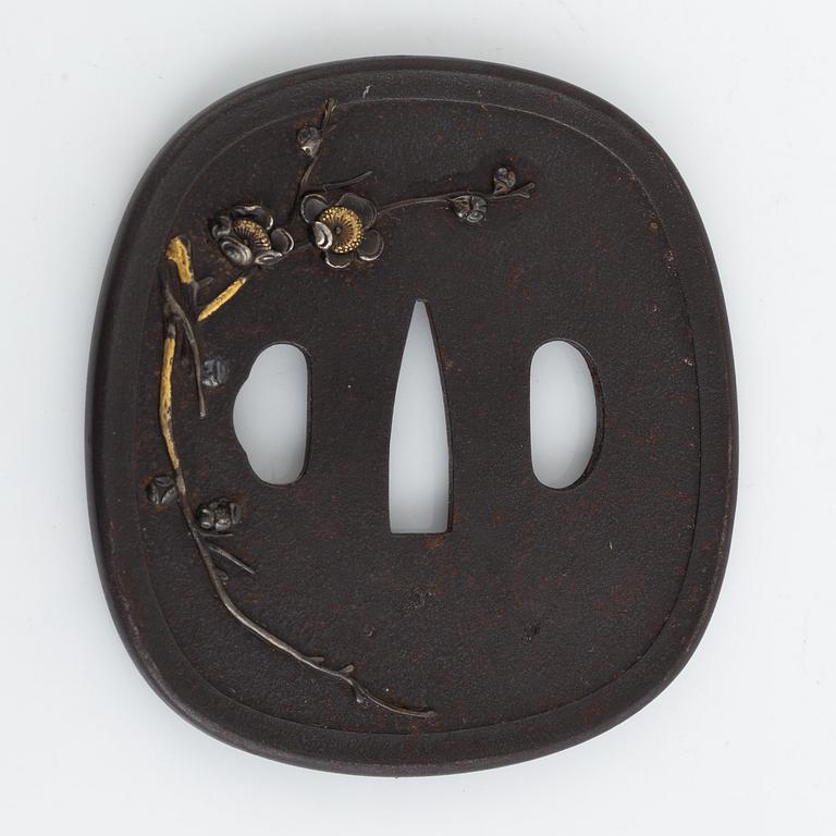 Tsuba, mei, Japan, Edo period.