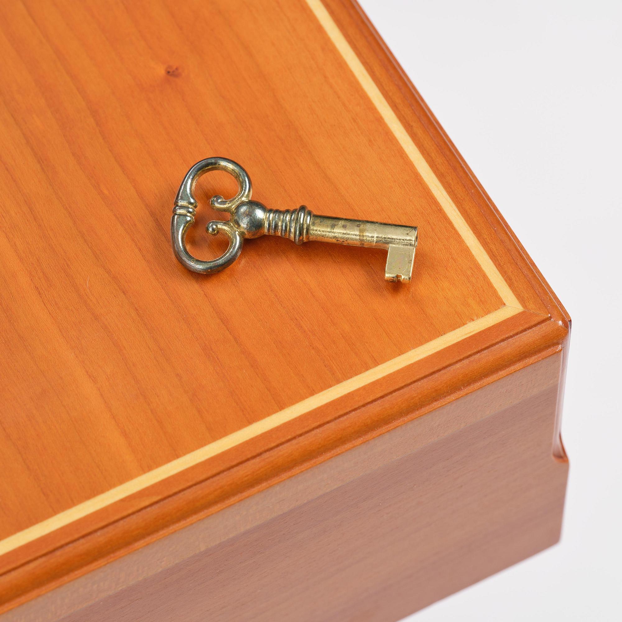 Josef Frank, skrivbord, "Schatullskrivbordet", modell 1022, Firma Svenskt Tenn, efter 1985.