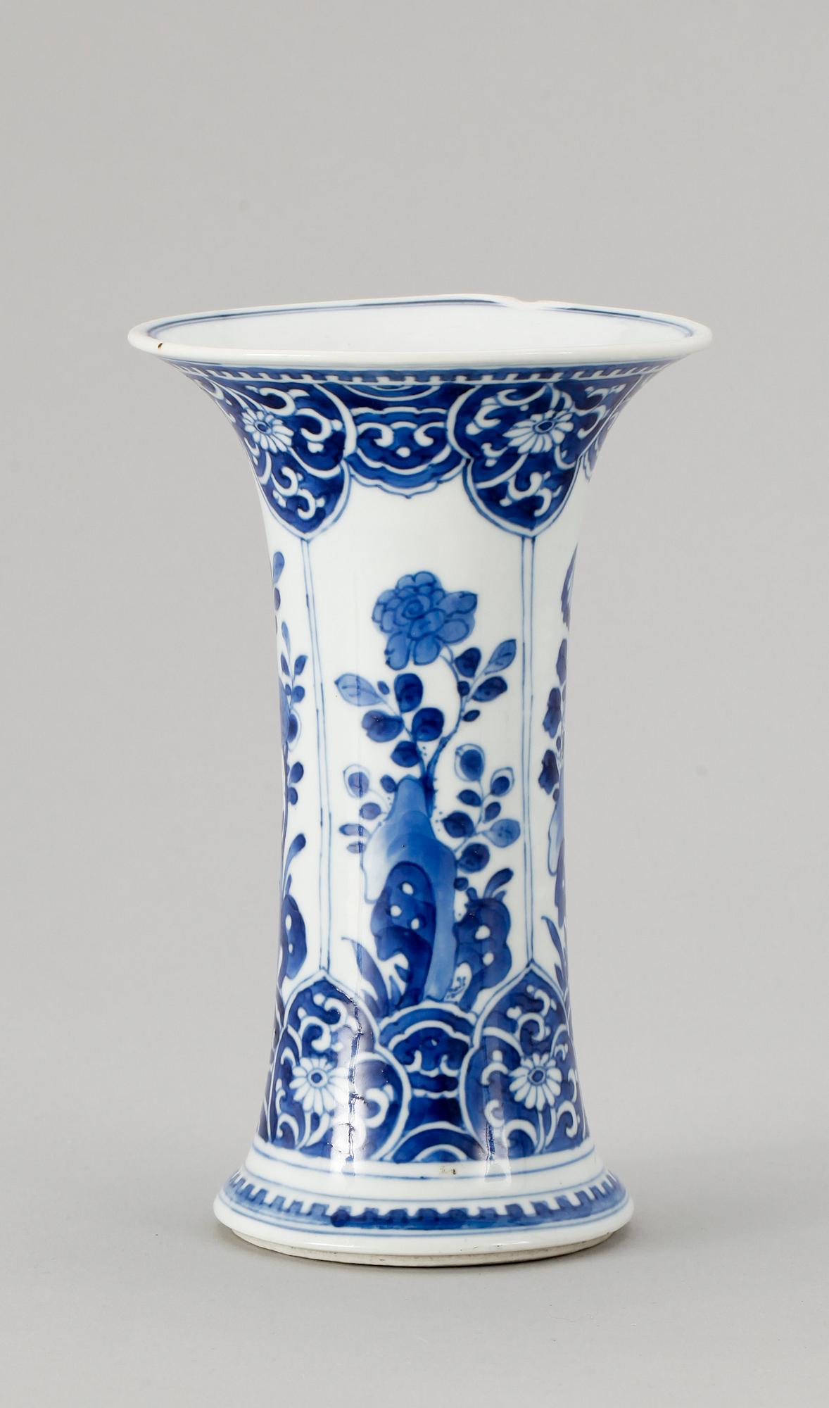 VAS, porslin, Kina, Kangxi, 1600/1700-tal.