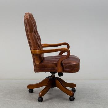 A mid 20th century chair.