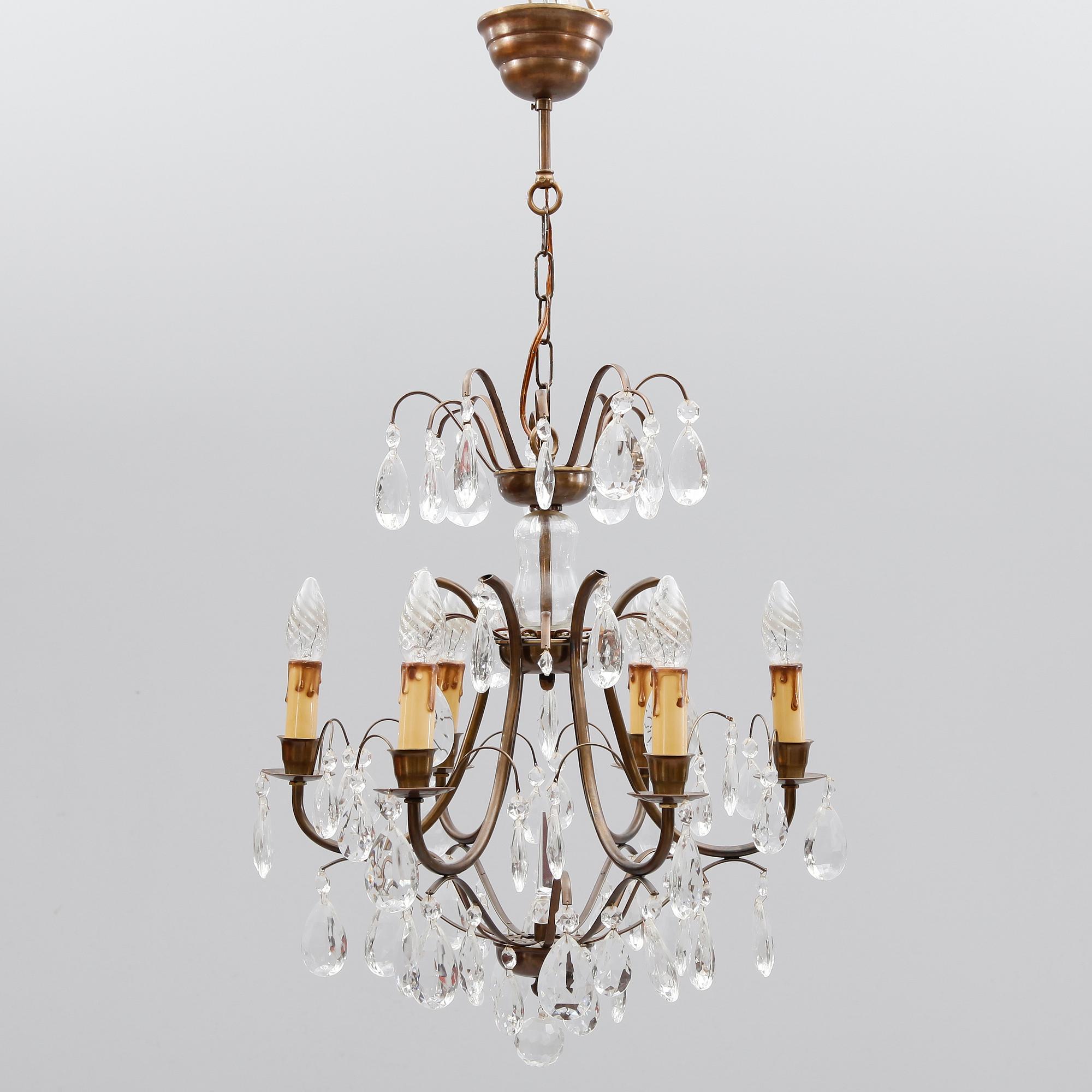 LJUSKRONA, barockstil, 1900-talets andra hälft. Höjd 55 cm.