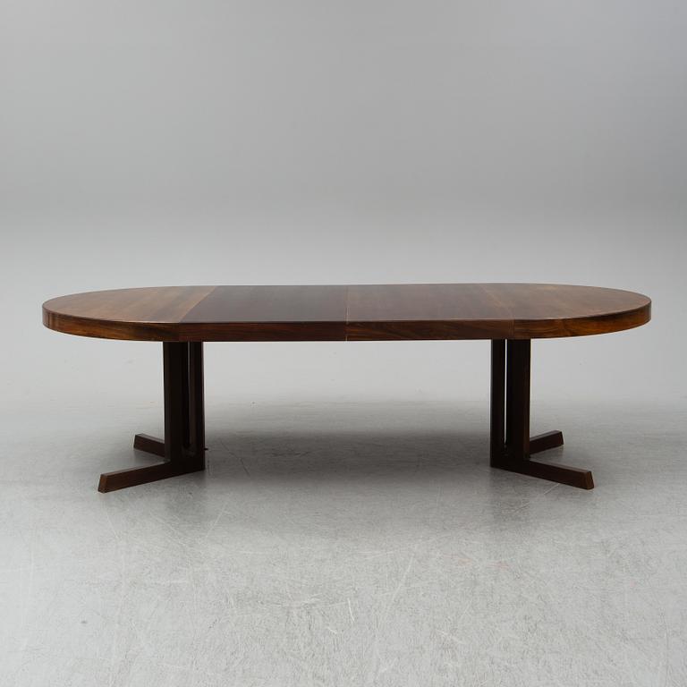 A 1960's Danish rosewood dining table.