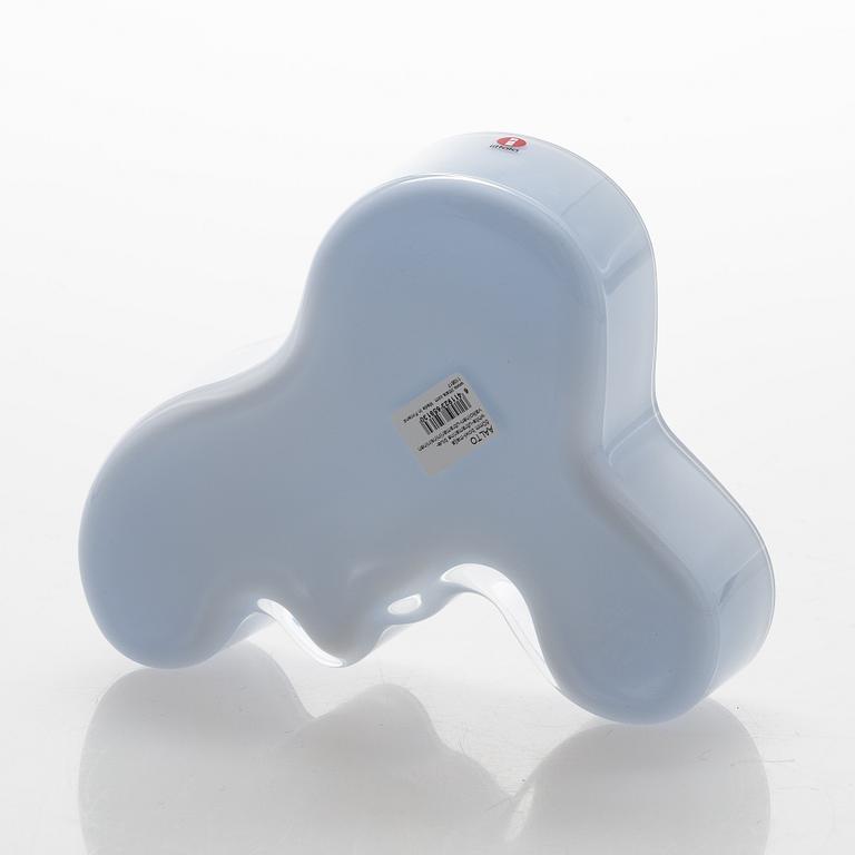 Alvar Aalto, Juhlamaljakko- ja malja, Suomi 100, Iittala numeroitu 386/4000 ja Iittala Suomi Finland 100.