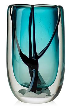 613. A Vicke Lindstrand 'Vinter' glass vase, Kosta, 1950's.