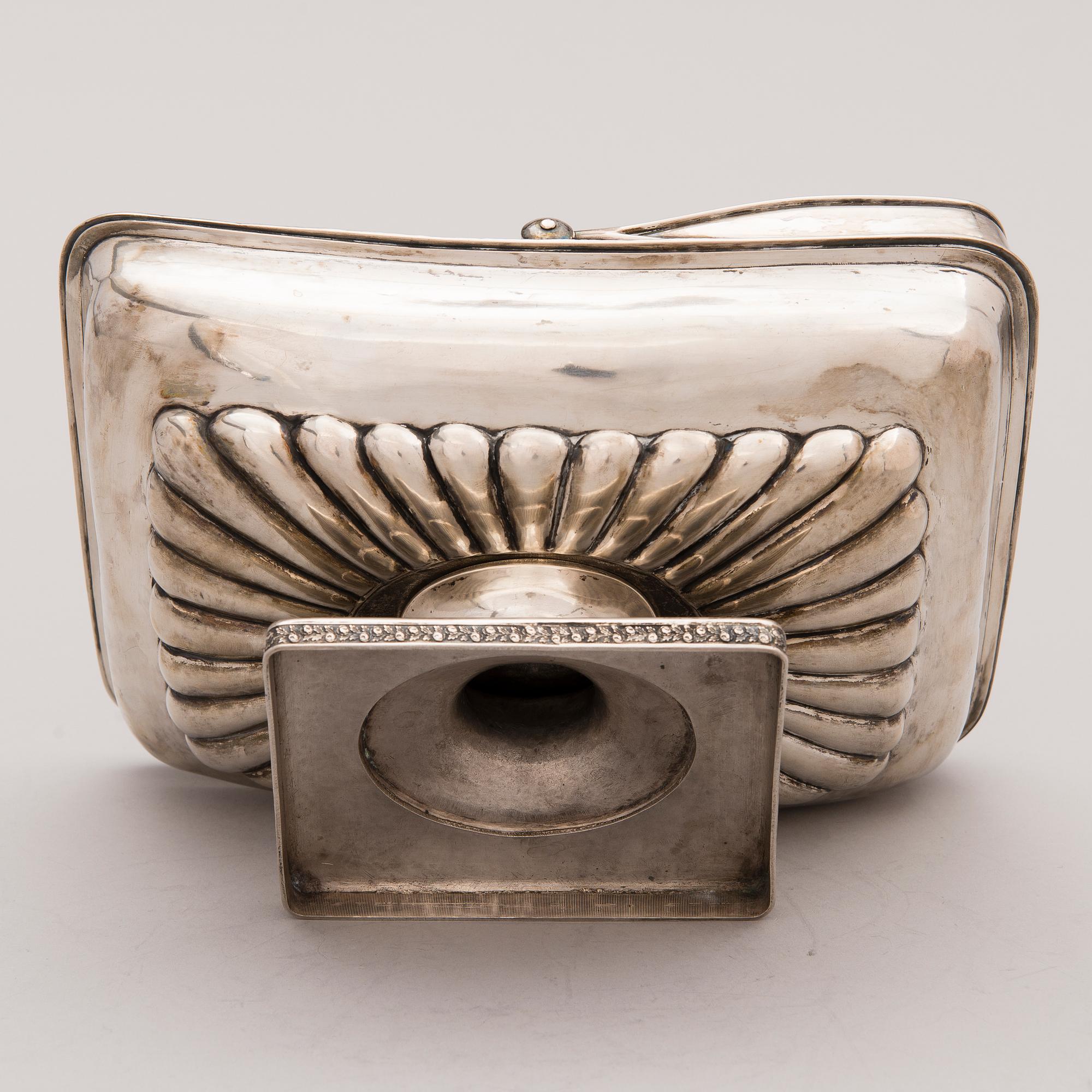 BRÖDKORG, silver, Balticum, 1800-talets första hälft.