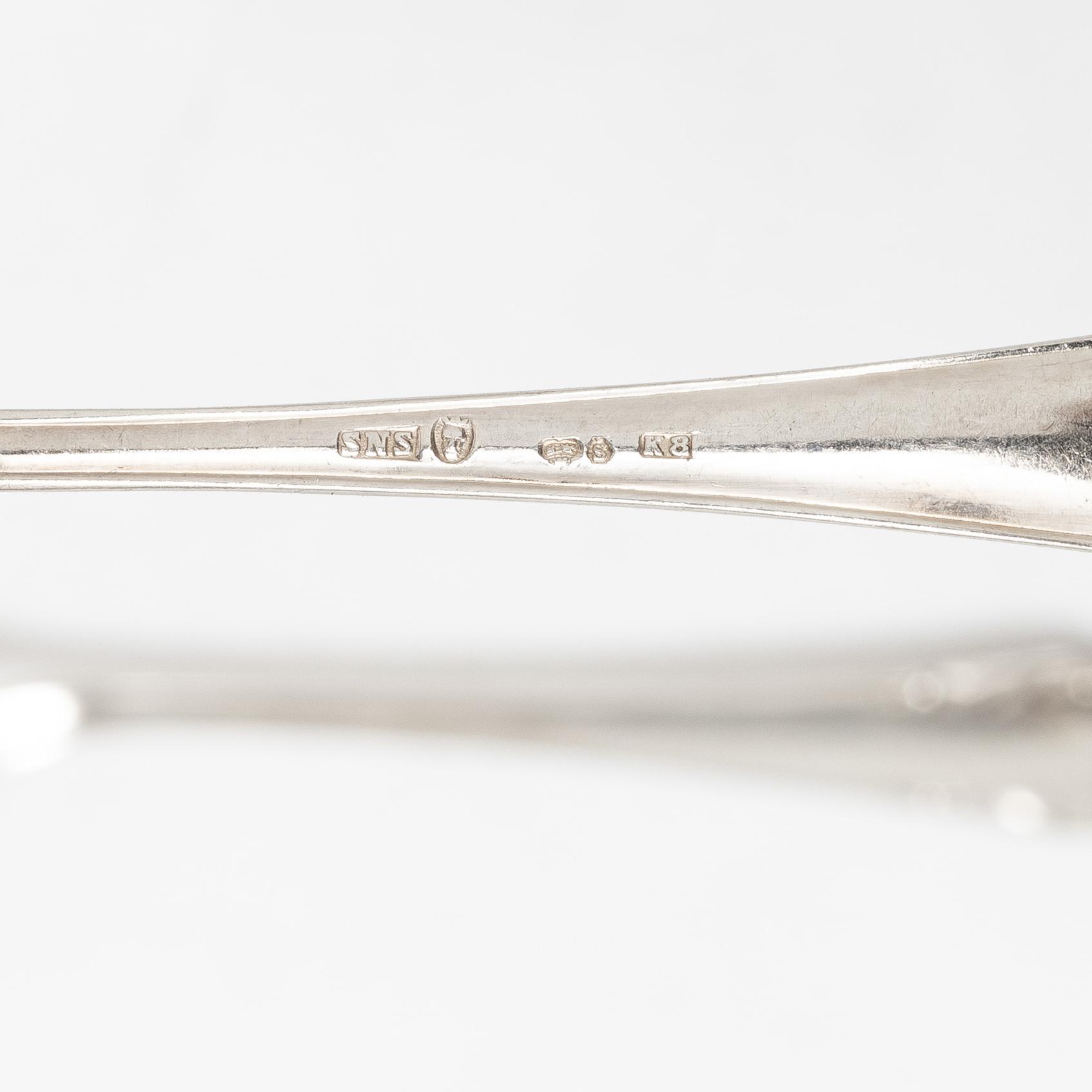 32 silver tea and coffee spoons, two diffrent models, Sweden, 20th century.
