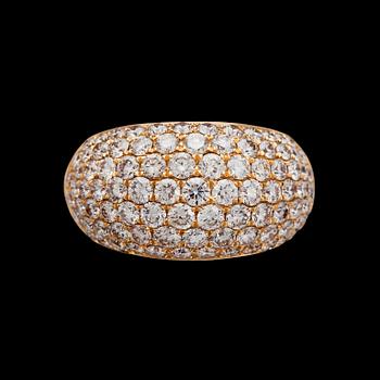 A brilliant cut diamond ring, tot. 2.96 cts.