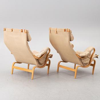 Bruno Mathsson, fåtöljer, ett par, "Pernilla", Dux, sent 1900-tal.