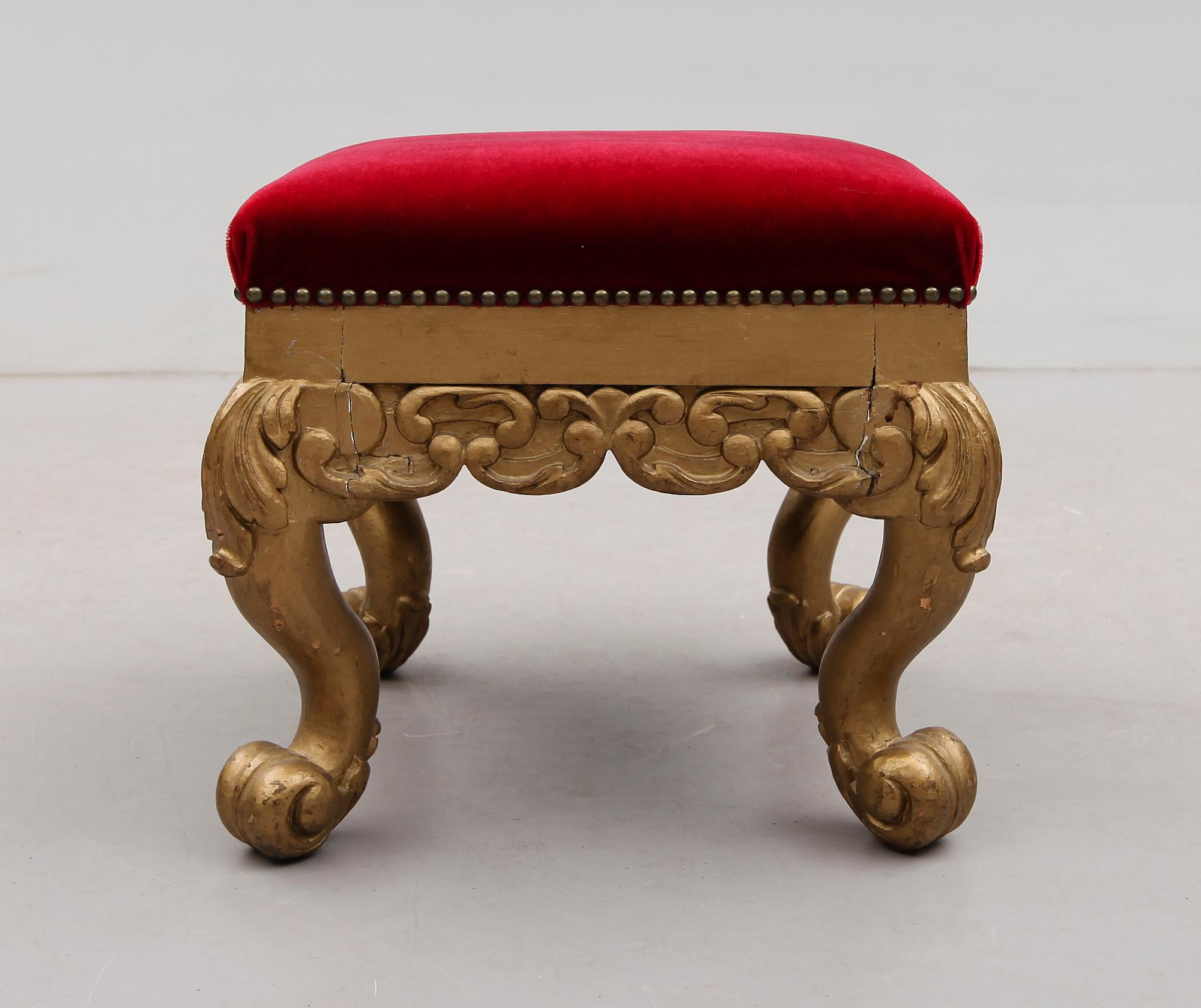 TABURETT, barockstil, omkring år 1900.