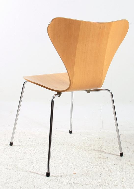 STOL, "Sjuan". Arne Jacobsen för Fritz Hansen.