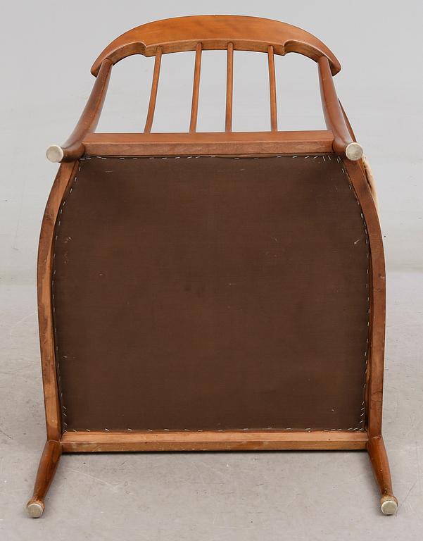 FÅTÖLJ, "Skrindan", Kerstin Hörlin-Holmqvist, OPE, 1900-talets andra hälft.