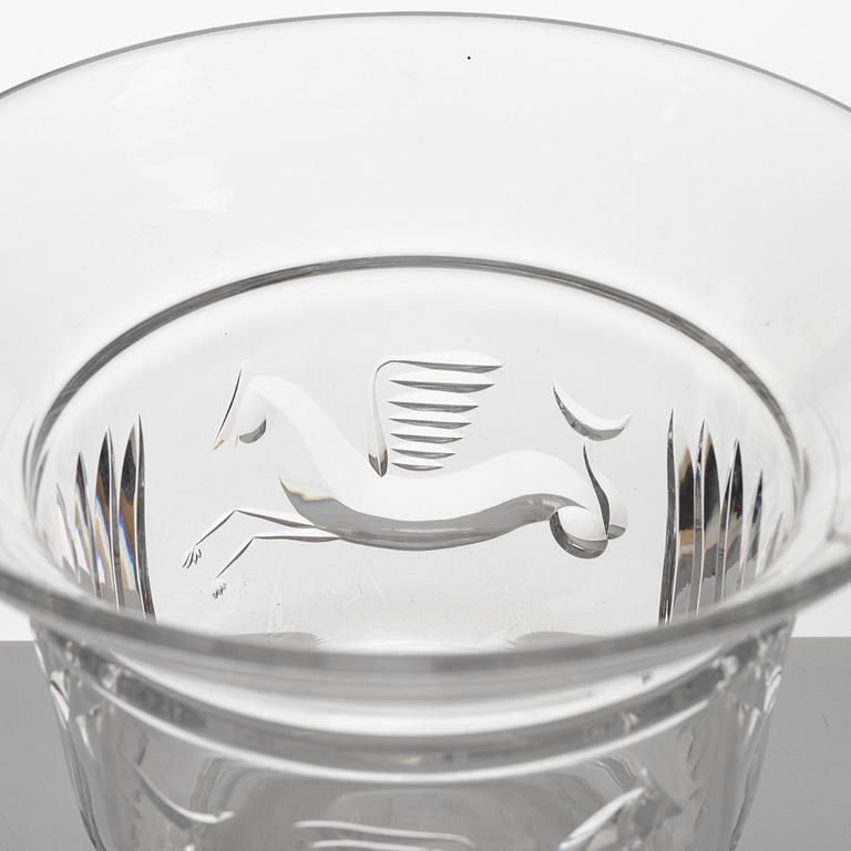 Ewald Dahlskog, a 'Sjöhästen' bowl, Kosta, 1926-29.