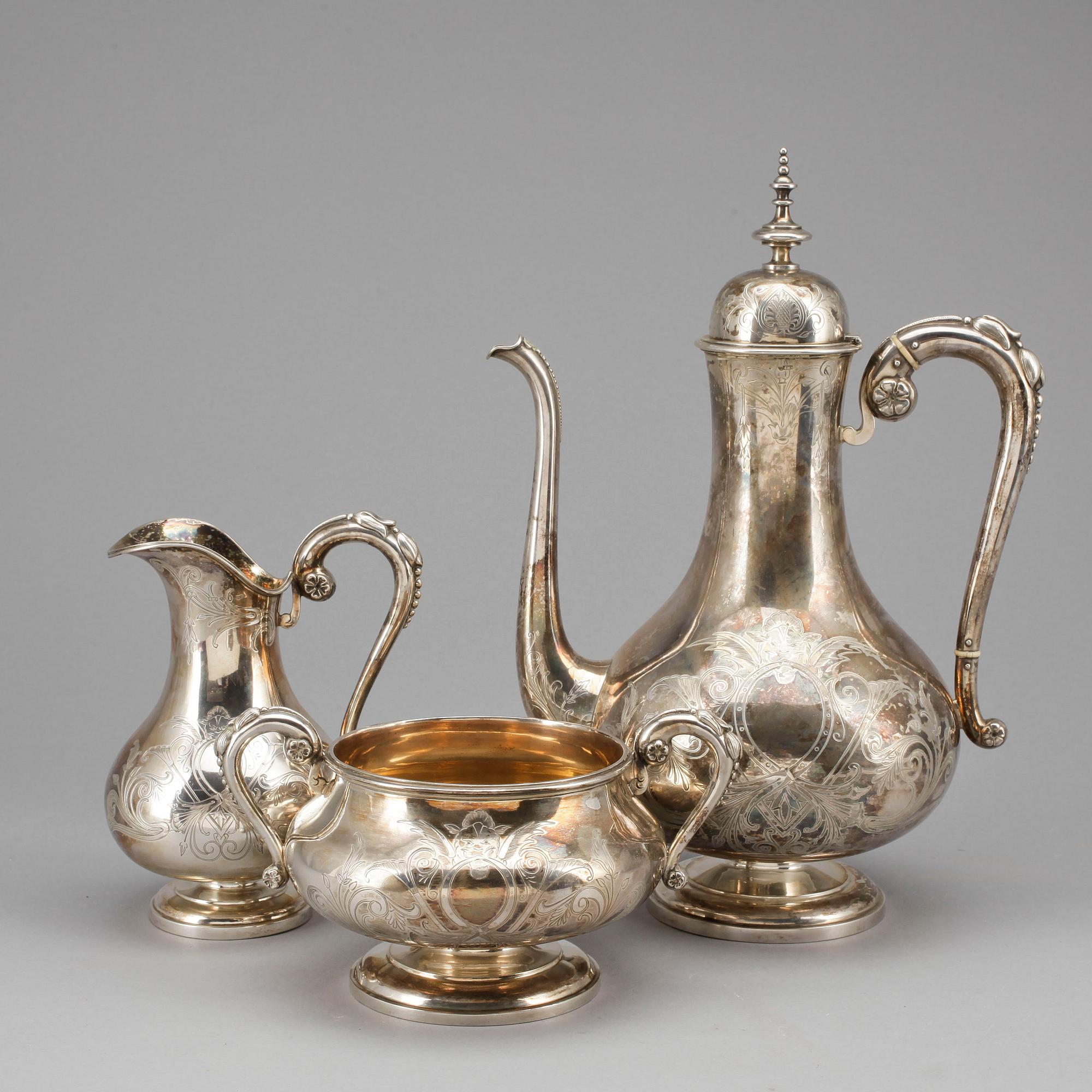 KAFFESERVIS, 3 delar, silver, Gustaf Möllenborg Féron, Stockholm, 1873. Vikt 1255 gram.