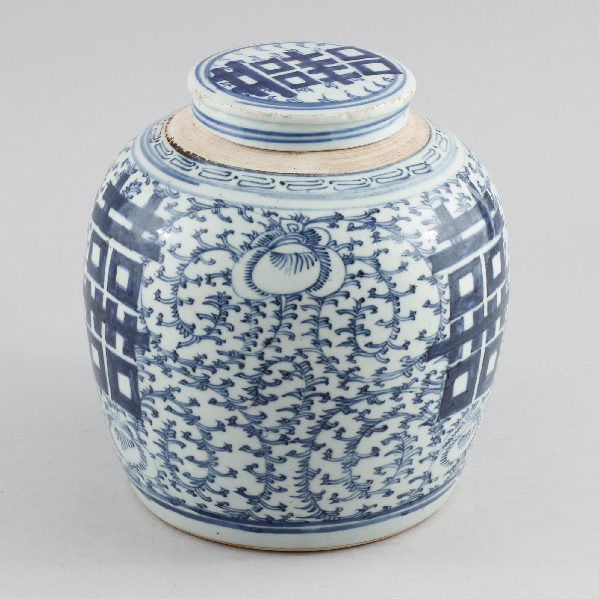 BOJAN MED LOCK, porslin, Kina, 1800-tal.