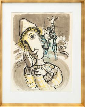 Marc Chagall, "Le cirque au clown jaune" translates to "The circus with the yellow clown.".