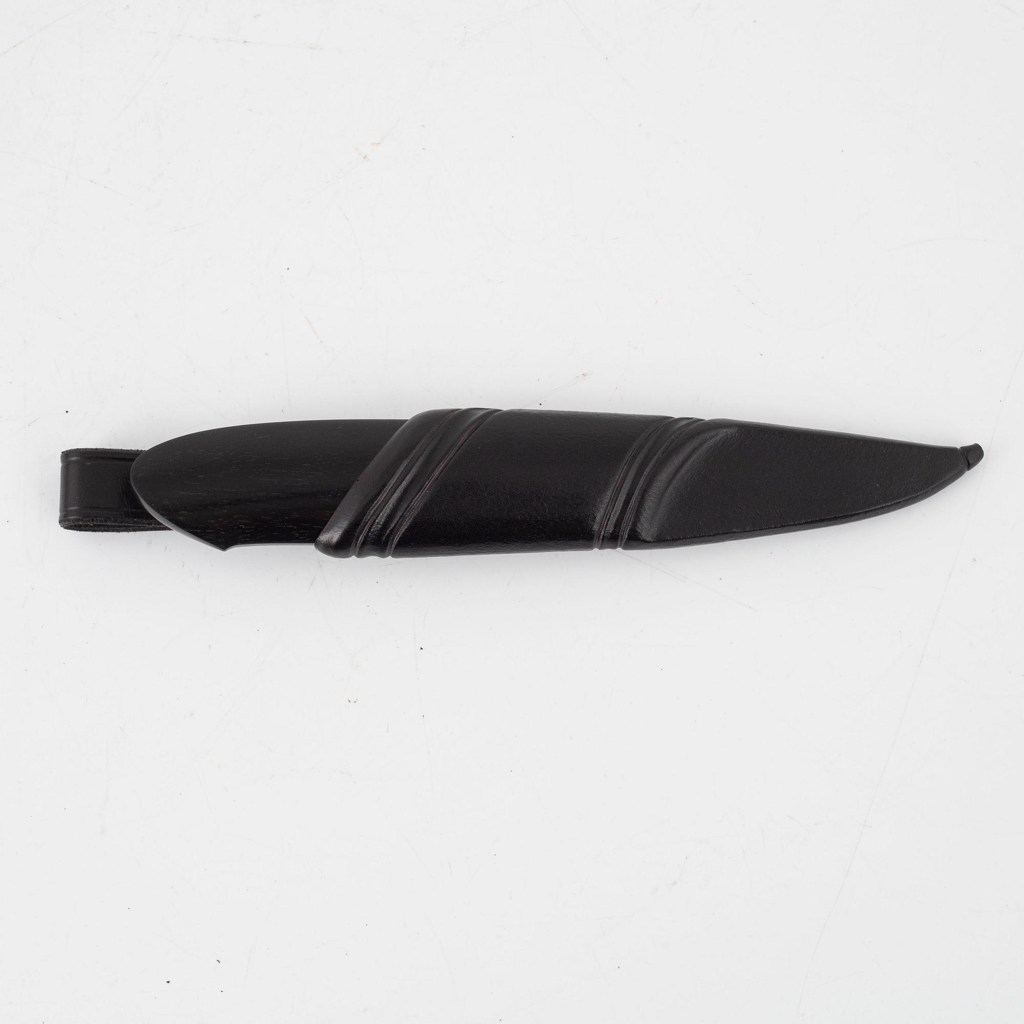 Gunnar Momcilovic, knife, signed.