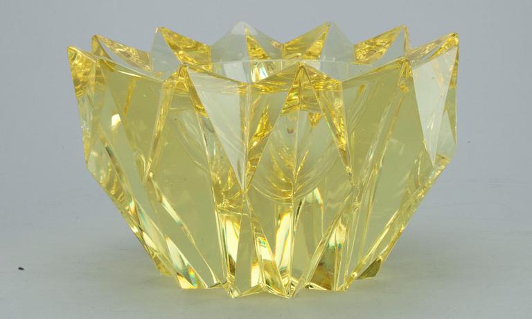 VAS, kristall, "Näckros". Sign. Aimo Okkolin Riihimäen Lasi Oy.