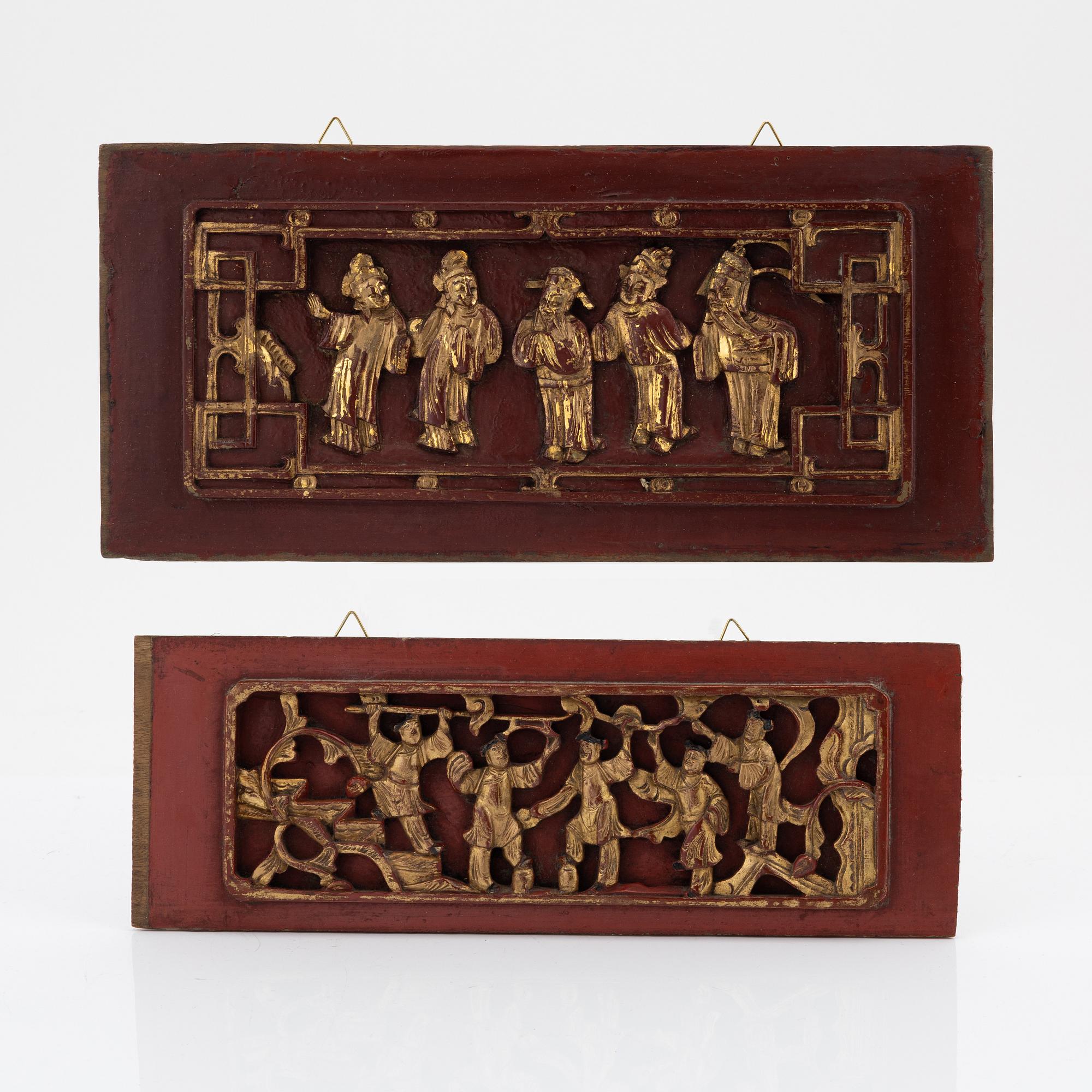 Two wooden panels, Qing dynasty, 19th Century.