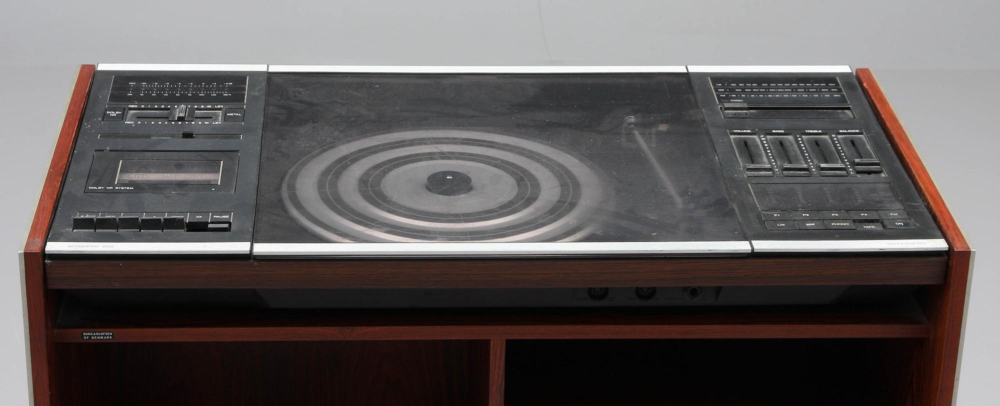 MUSIKMÖBEL, "Beocenter 2002",  Bang & Olufsen.