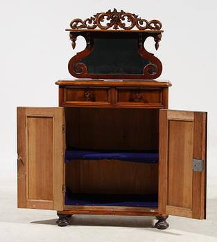 SPEGELSKÄNK, nyrokoko, 1800-talets andra hälft.