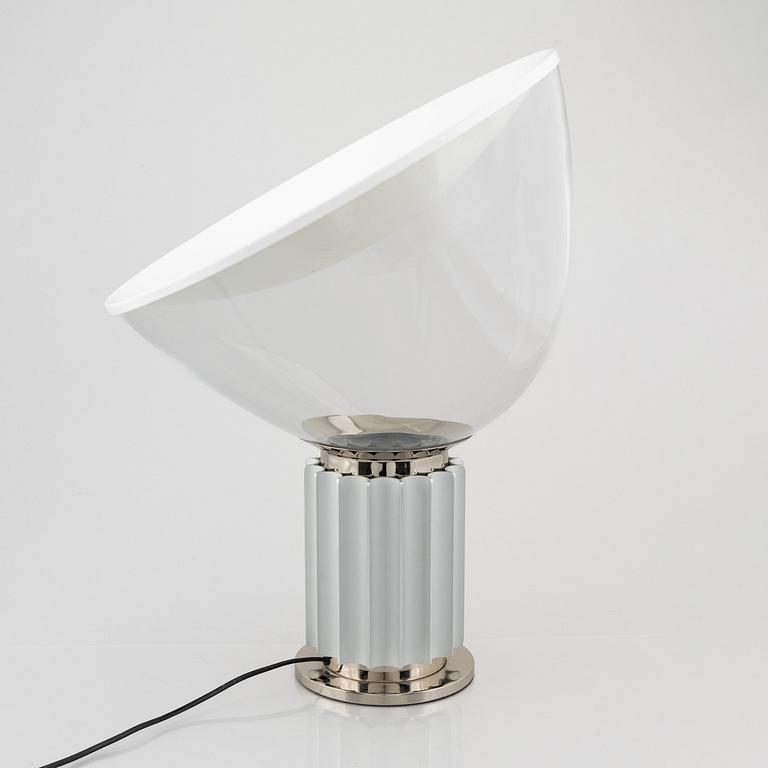 Achille Castiglioni, & Pier Giacomo, bordslampa, "Taccia", Flos, Italien.