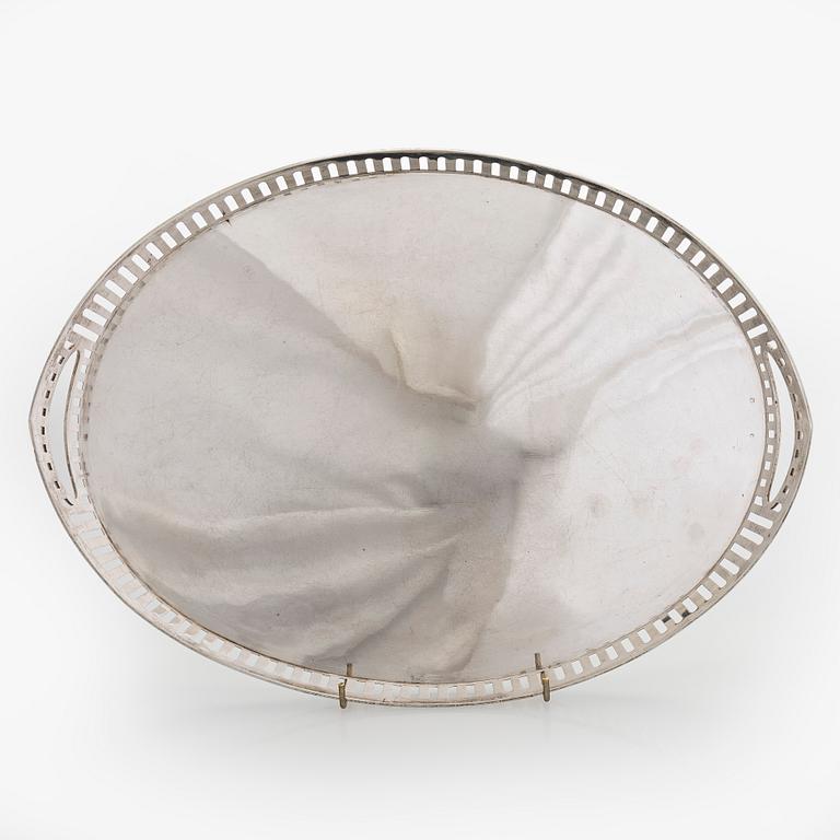 Tarjotin, hopeaa, Alexander Sturm, Wien, Itävalta-Unkari 1910-20-luku.