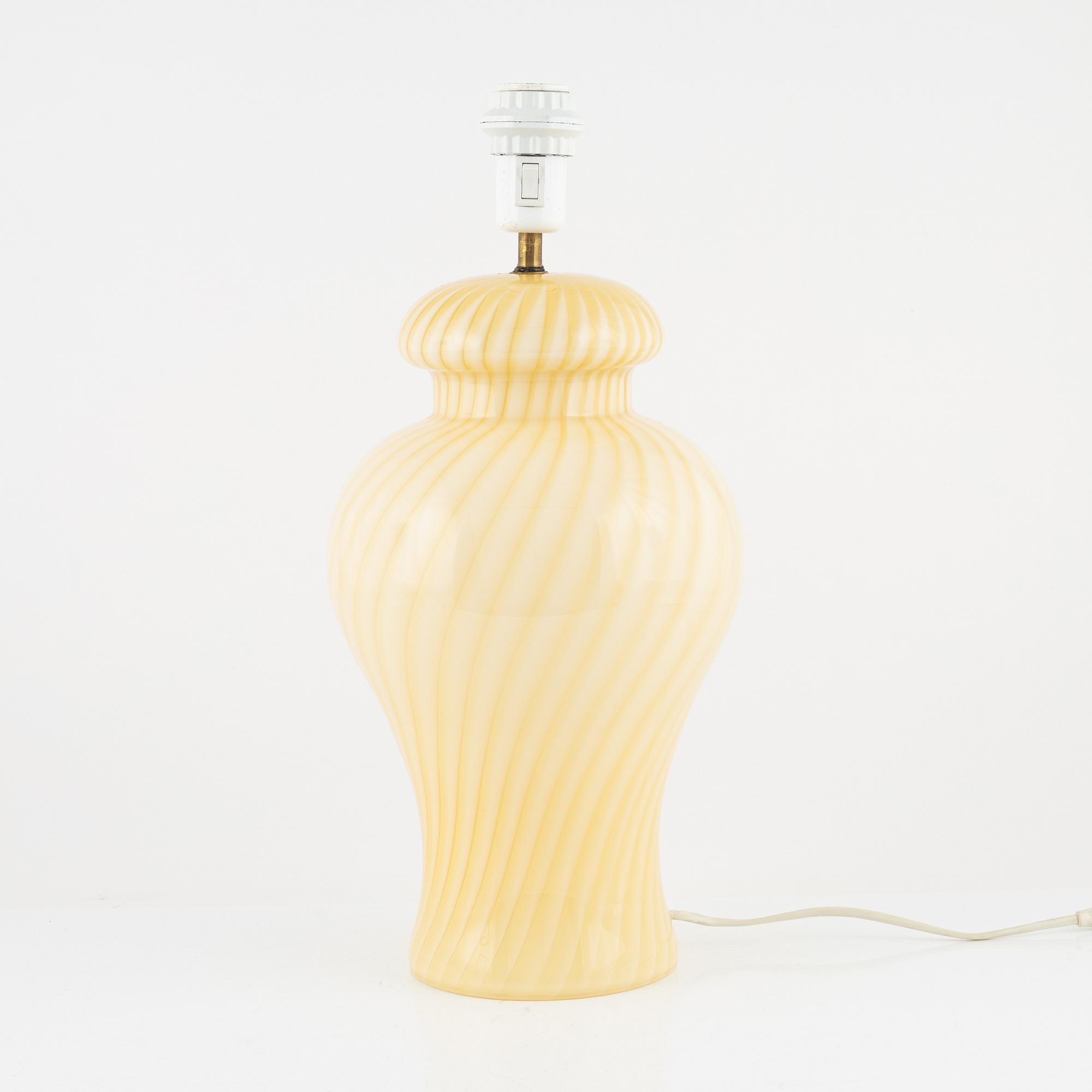 Bordslampa, 1900-talets senare del.