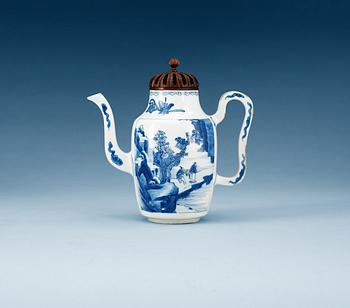 1563. A blue and white ewer, Qing dynasty, Kangxi (1662-1722).