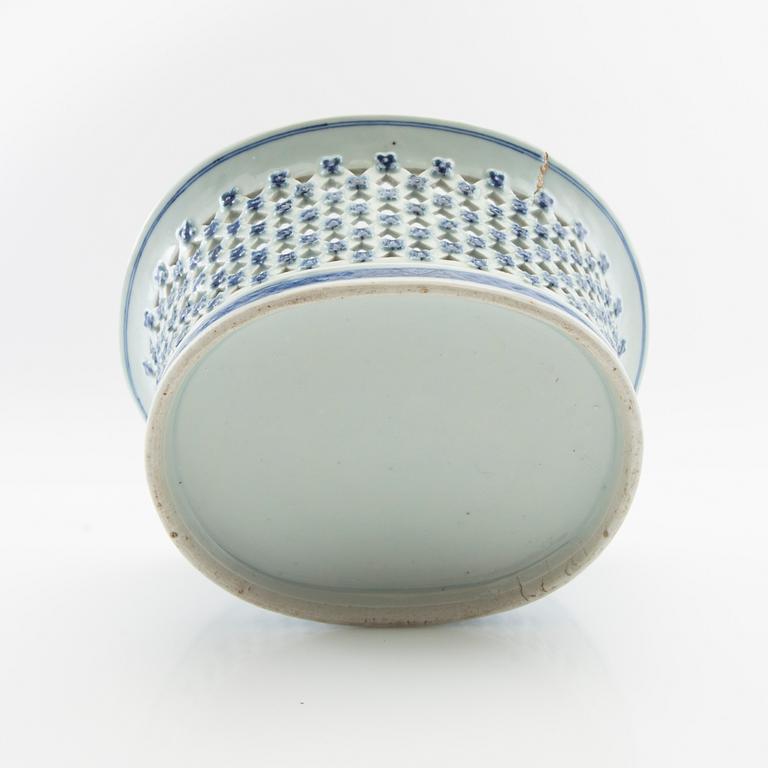Galleried bowl with plate China circa 1800 porcelain.