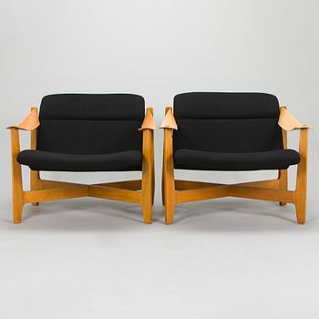 Antti Nurmesniemi, fåtöljer, ett par, modell 418, för Artek, 1950-tal.