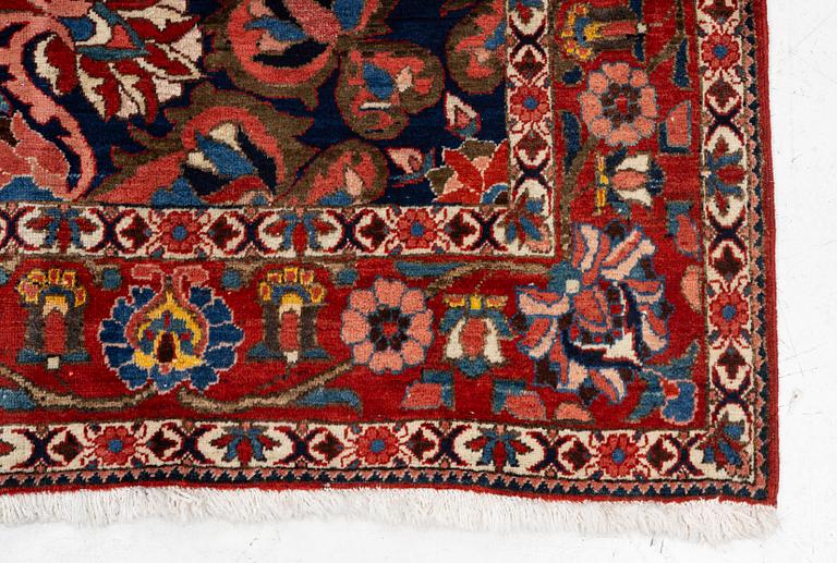 A Baktiari carpet, approx. 340 x 206.