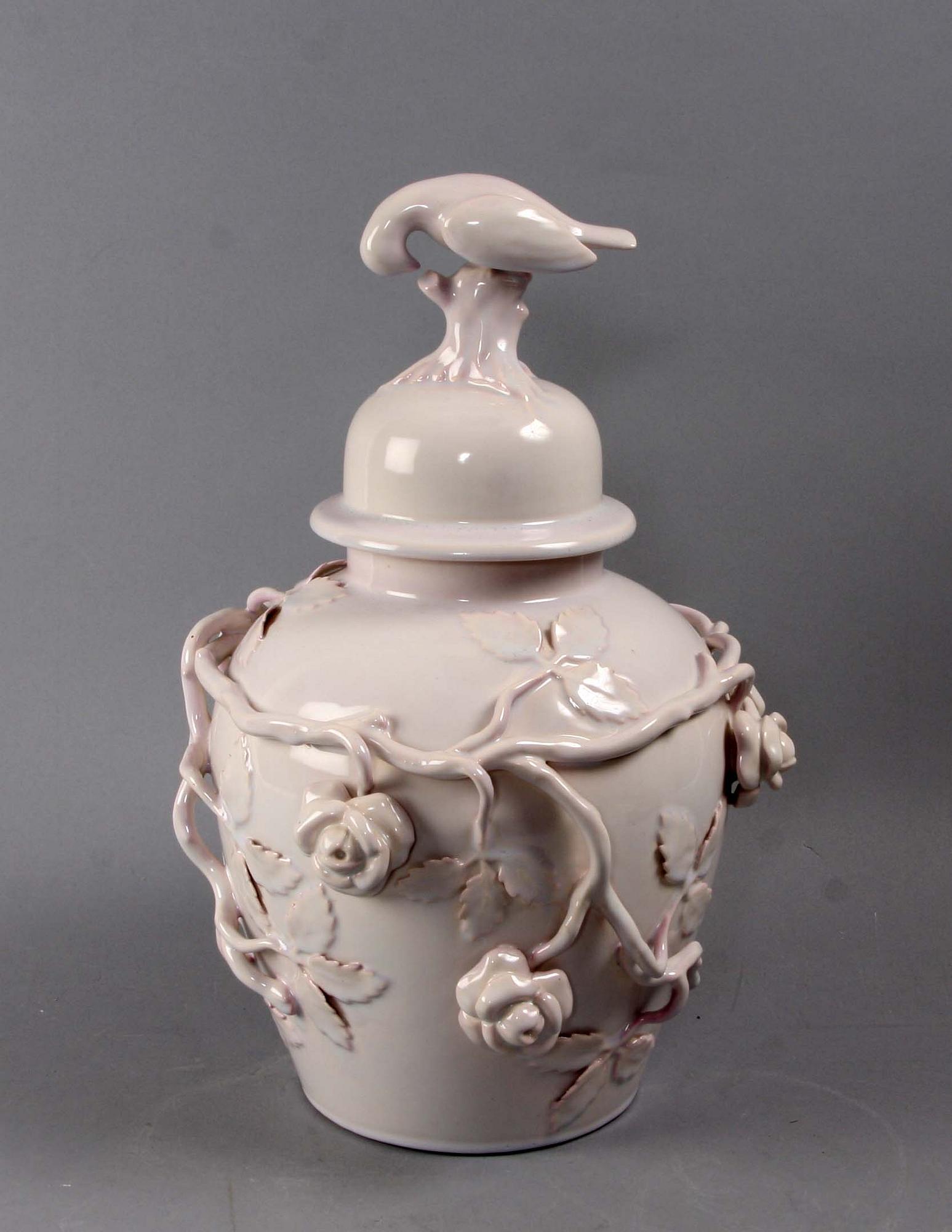 URNA med LOCK, fajans, Rörstrand, 1900-tal.