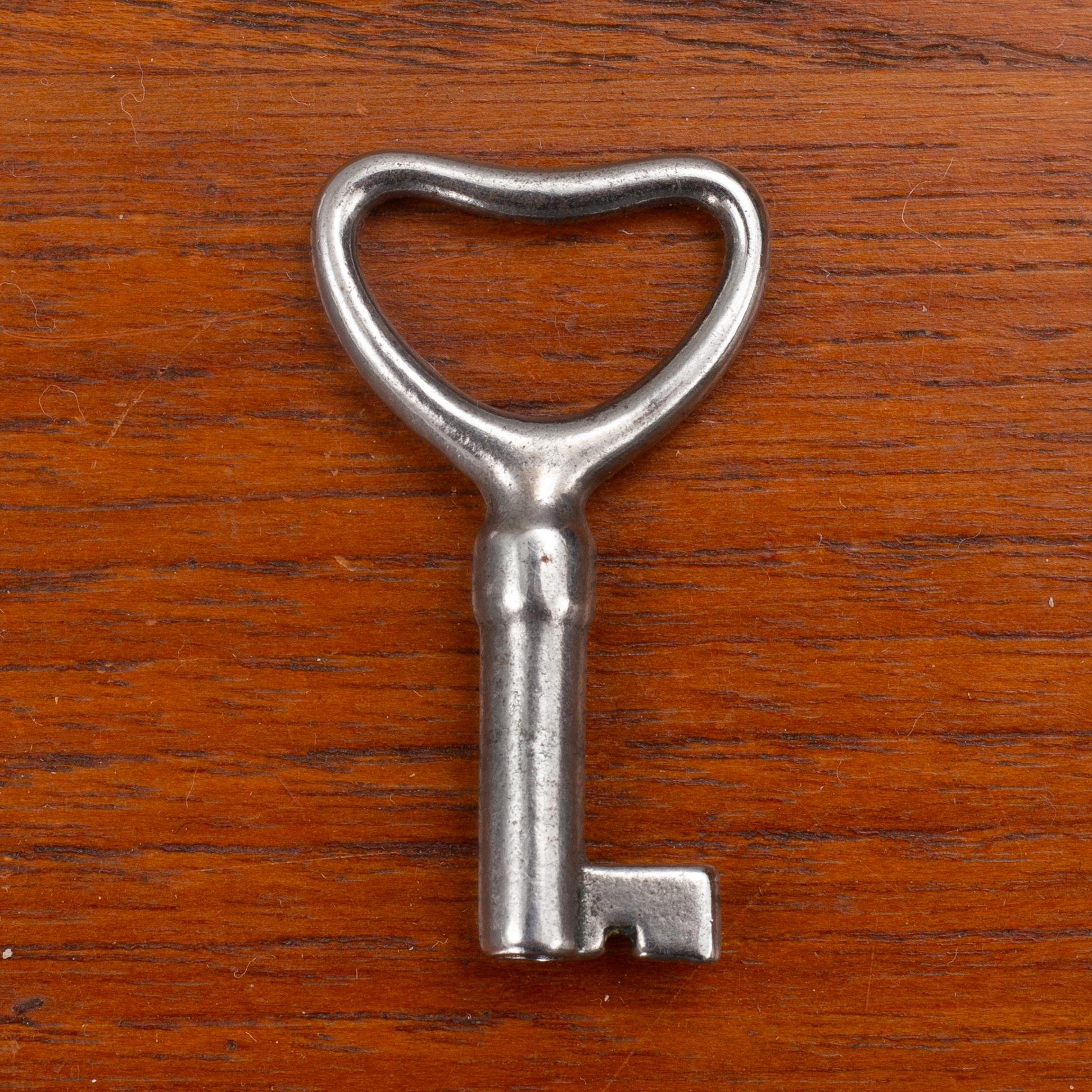 Nils Strinning, skrivbord, 1900-talets mitt.