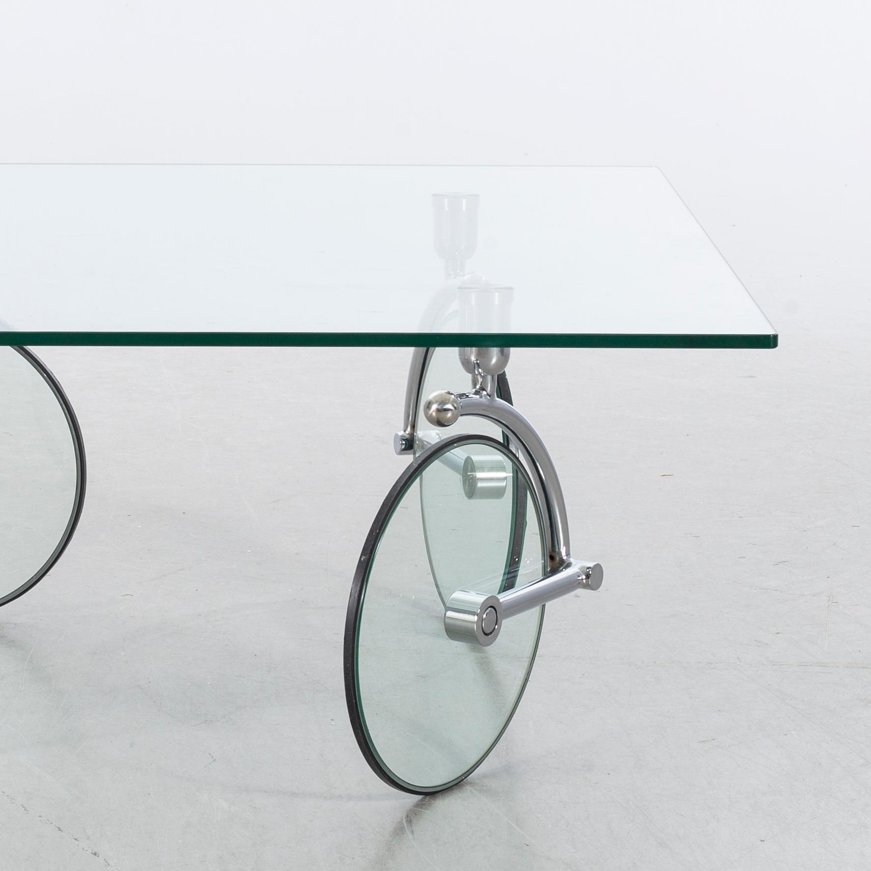 SOFFBORD modern tillverkning.