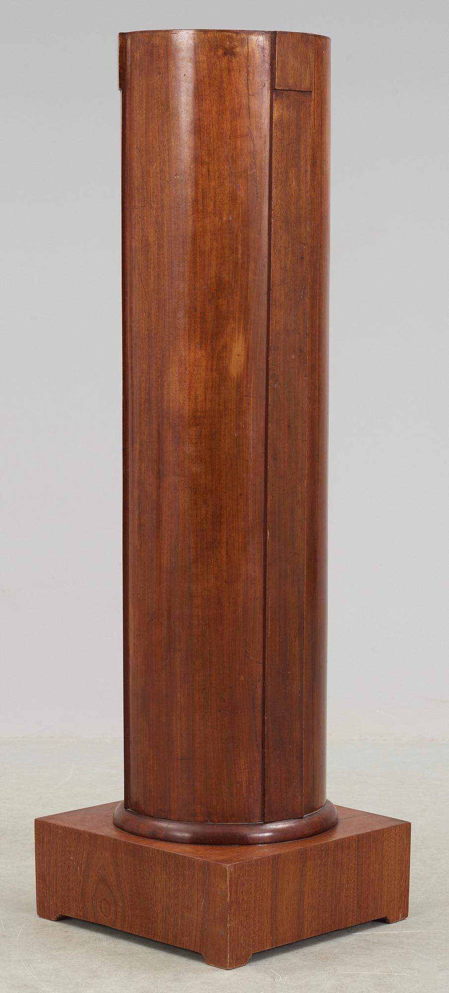 KOLONN / PIEDESTAL. Karl Johan, 1800-talets första hälft.